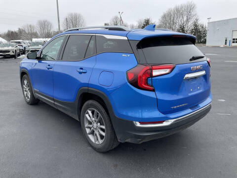 2024 GMC Terrain SLT