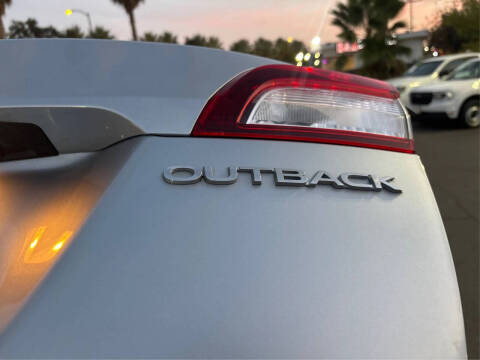 2018 Subaru Outback 2.5i Premium