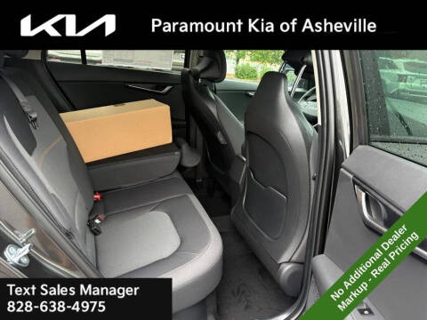 2026 Kia Niro LX
