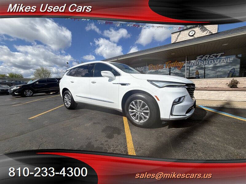 2023 Buick Enclave Essence