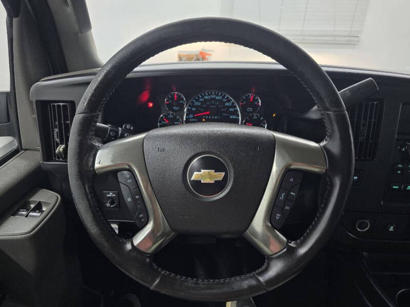 2019 Chevrolet Express 2500