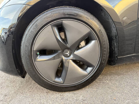 2019 Tesla Model 3 Standard Range Plus