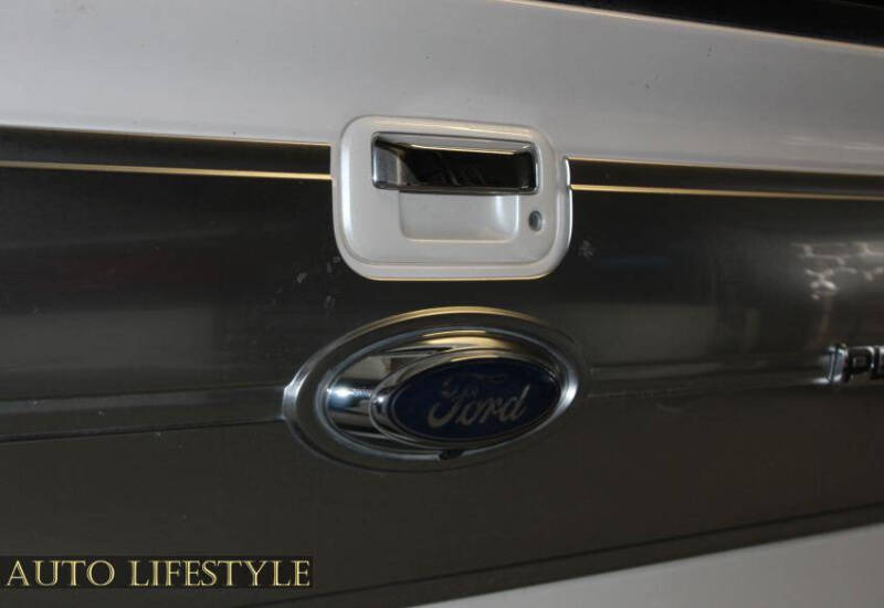 2011 Ford F-150 Platinum