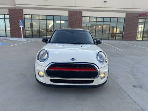 2016 MINI Hardtop 4 Door Cooper