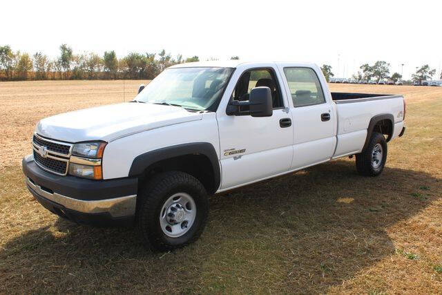 2006 Chevrolet Silverado 2500HD Work photo 2