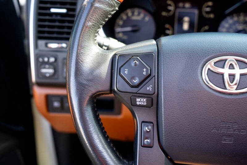 2021 Toyota Sequoia Platinum