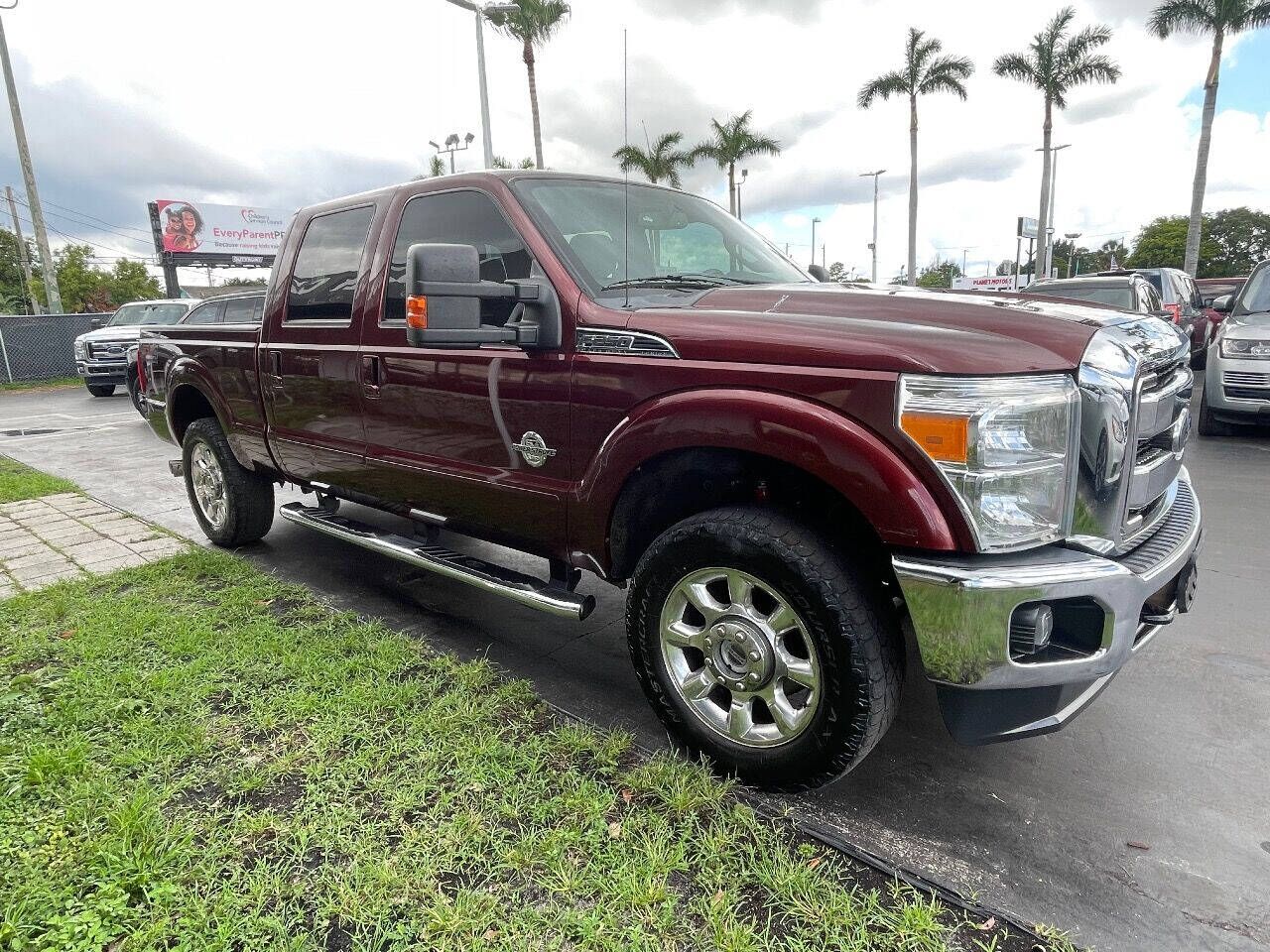 2015 Ford F-250 Super Duty  - $33,900