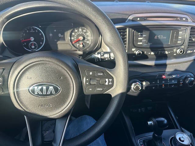 2018 Kia Sorento LX V6