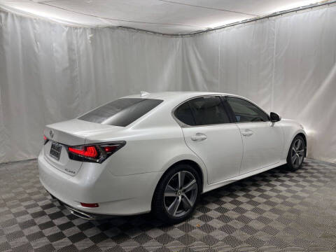 2016 Lexus GS 200t