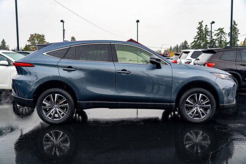 2021 Toyota Venza LE