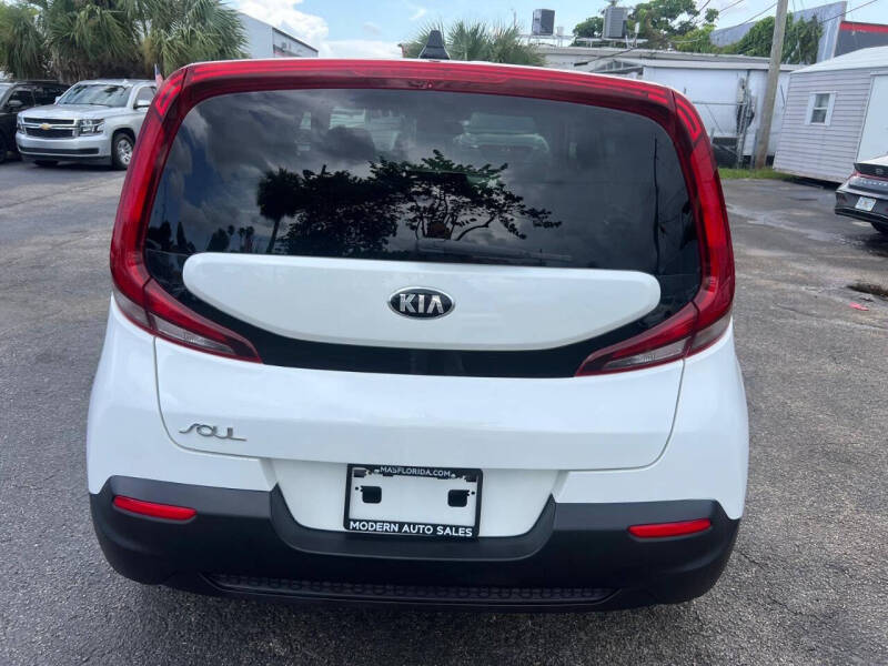 2021 Kia Soul LX