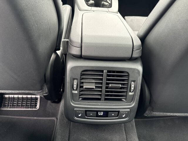 2023 Audi e-tron GT quattro Premium Plus