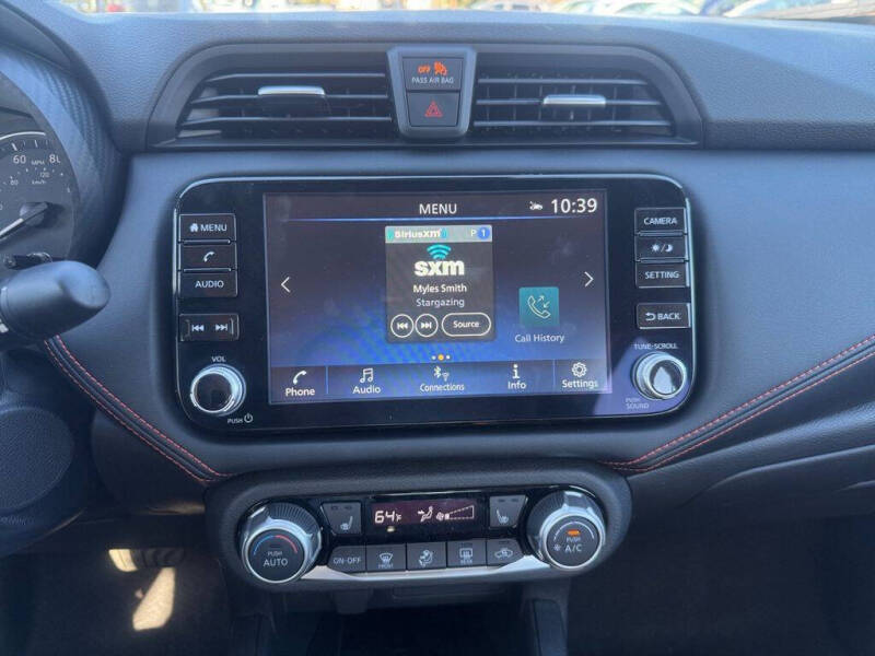 2025 Nissan Versa SR