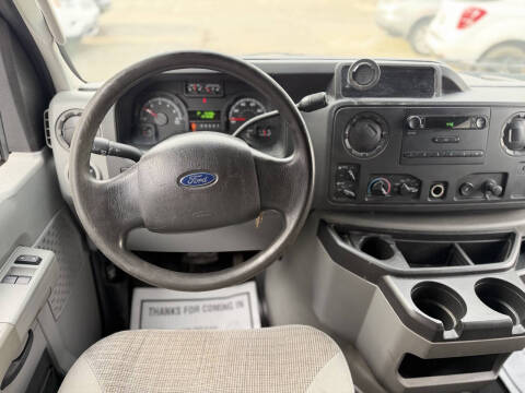 2010 Ford E-Series E-350 SD XL