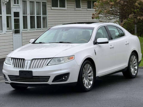 2011 Lincoln MKS