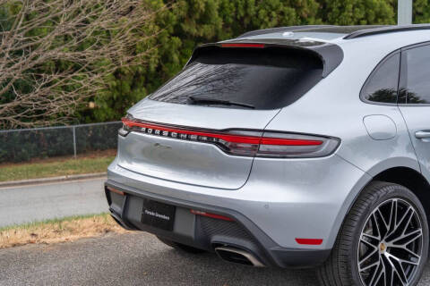 2025 Porsche Macan