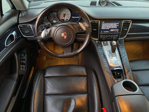2010 Porsche Panamera 4S