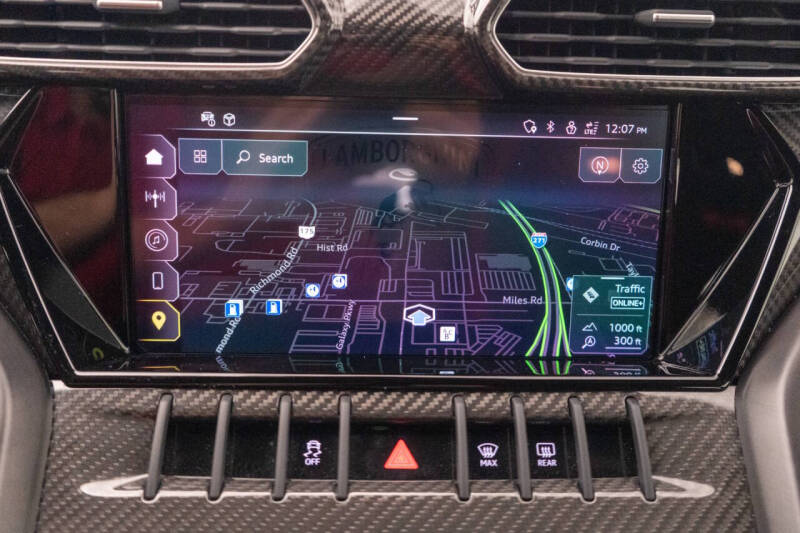 2024 Lamborghini Urus Performante