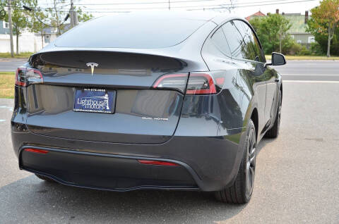 2025 Tesla Model Y Long Range