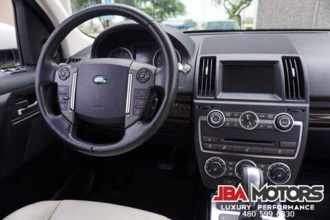 2015 Land Rover LR2 HSE LUX
