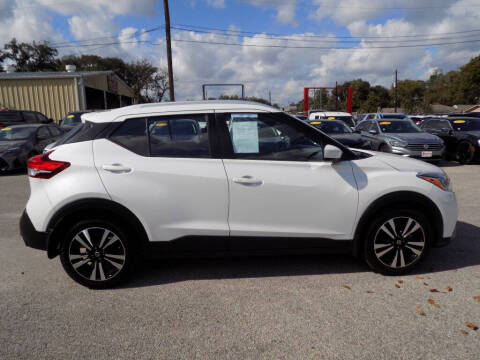 2020 Nissan Kicks SV