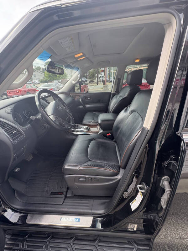 2017 Nissan Armada Platinum