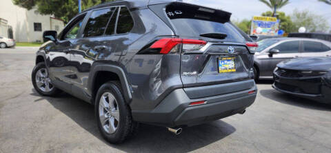 2022 Toyota RAV4 Hybrid LE