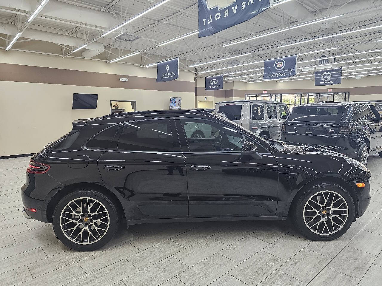 2018 Porsche Macan for sale at DFW Auto & Services Inc in Fort Worth, TX