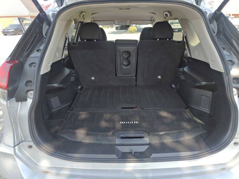 2020 Nissan Rogue S