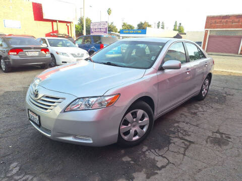 2009 Toyota Camry for sale at Clean Cars Cali in Pasadena CA