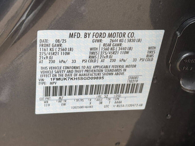 2025 Ford Explorer ST-Line