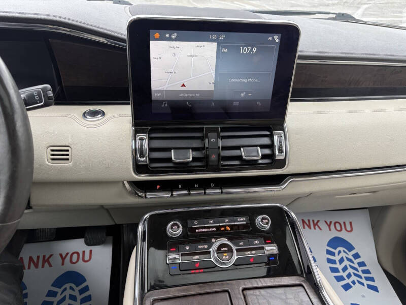 2018 Lincoln Navigator Select