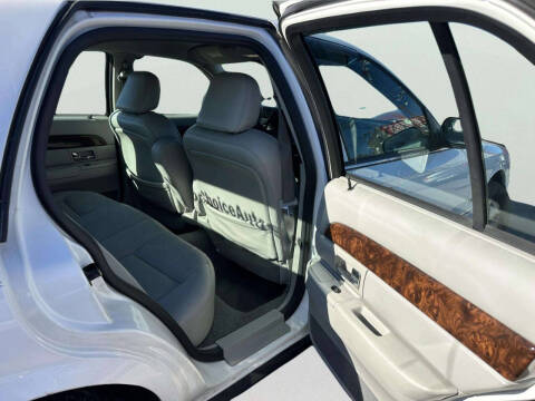 2005 Mercury Grand Marquis LS Premium