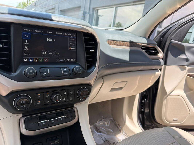 2021 GMC Acadia Denali