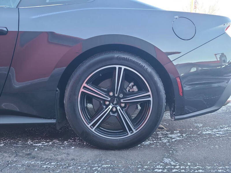 2024 Ford Mustang EcoBoost Premium