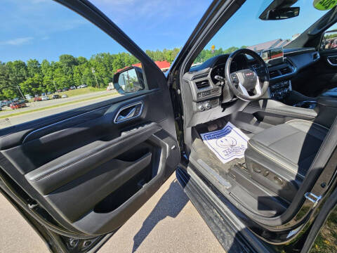 2023 GMC Yukon XL SLT