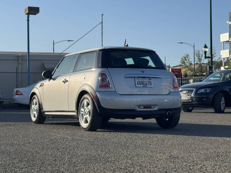 2012 MINI Cooper Hardtop