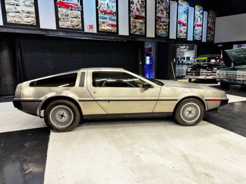 1981 DeLorean DMC-12