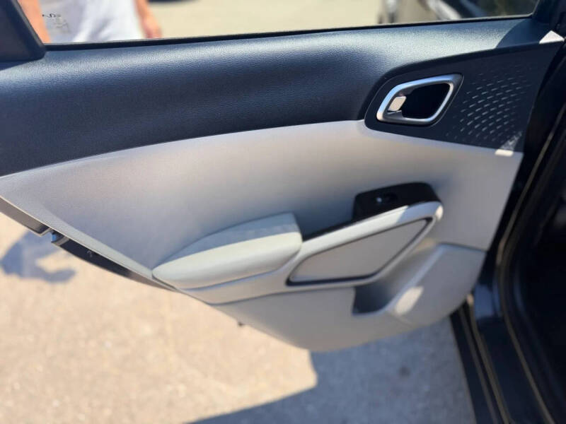 2023 Kia Soul EX