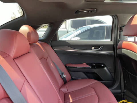 2025 Kia K5