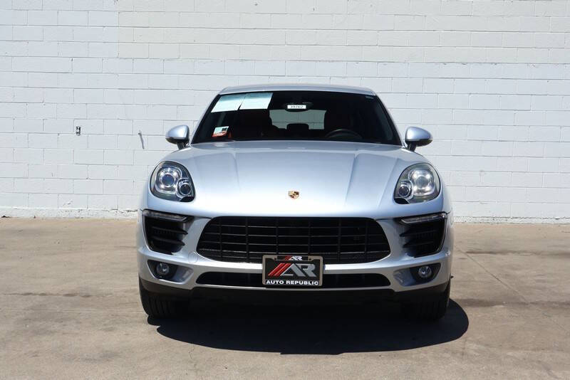 2015 Porsche Macan S