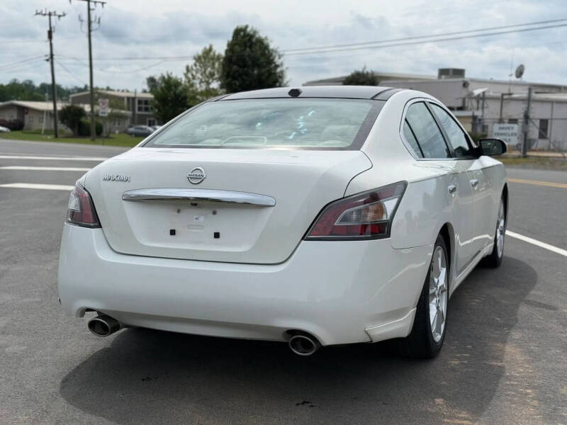 2012 Nissan Maxima