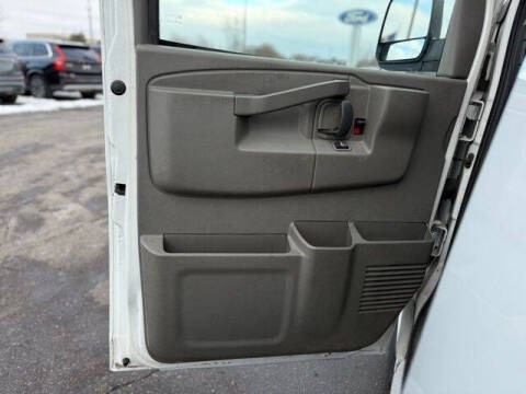 2017 Chevrolet Express 2500