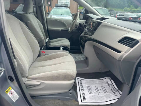 2014 Toyota Sienna