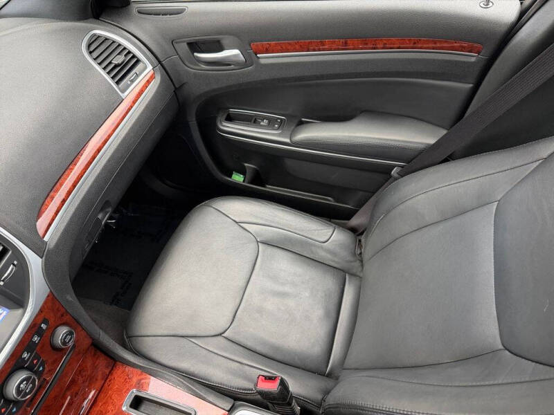 2014 Chrysler 300