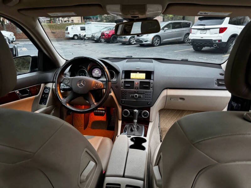 2010 Mercedes-Benz C-Class