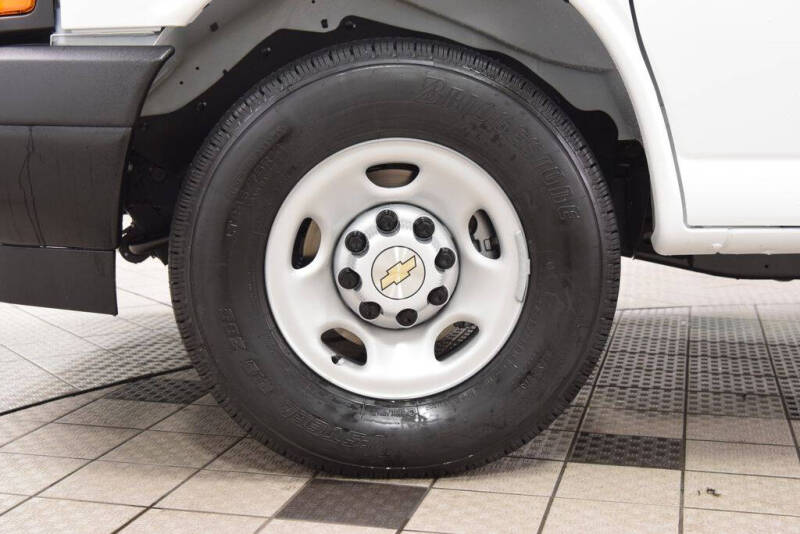 2026 Chevrolet Express LS 3500