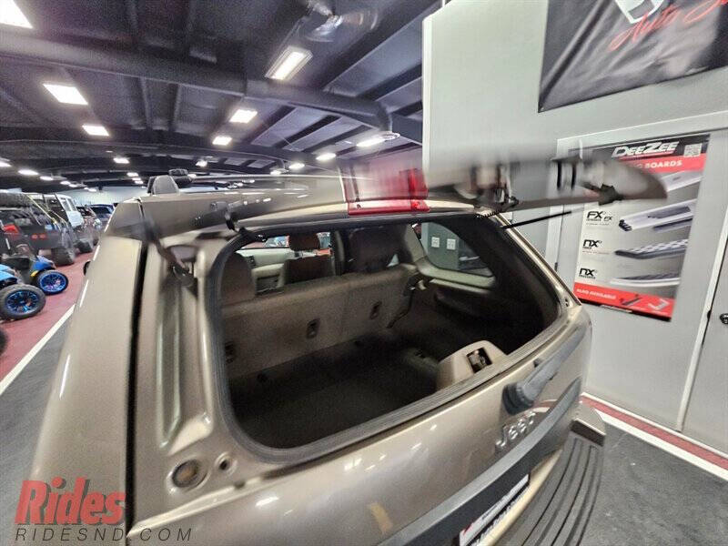 2005 Jeep Grand Cherokee Laredo