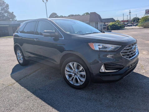 2022 Ford Edge Titanium