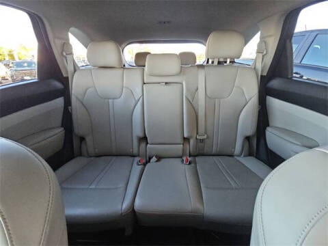 2022 Kia Sorento X-Line S